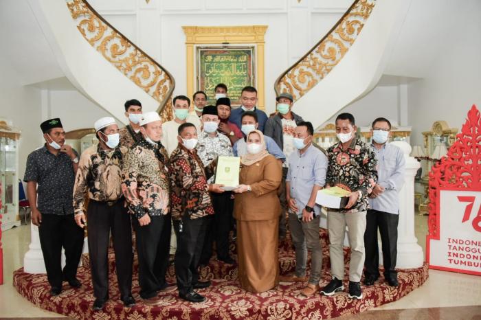 15-33-57-9553_Malam-Jumat-Sarasehan-Pasca-Diajukan-Proposal-Pemekaran-Babua-Lontuk